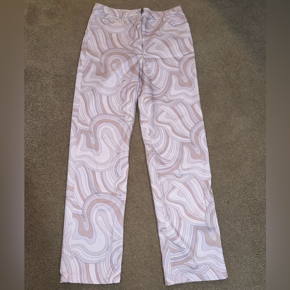 Aritzia Wilfred Lavender and Cream Patterned Pants